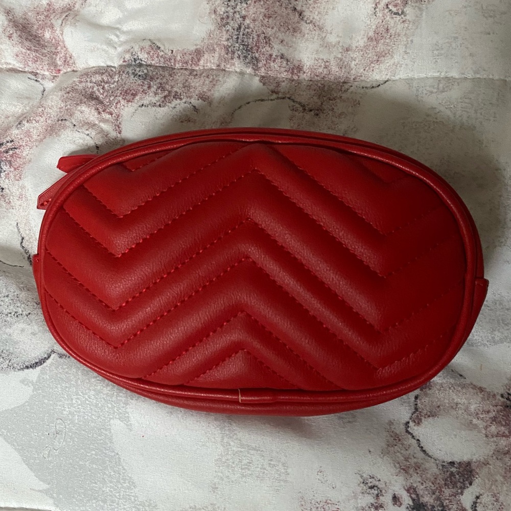 Belt Bag Red